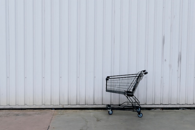 shopping-trolley-black-white-contrainer-background_33827-34.jpg